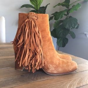 Christian louboutin botties